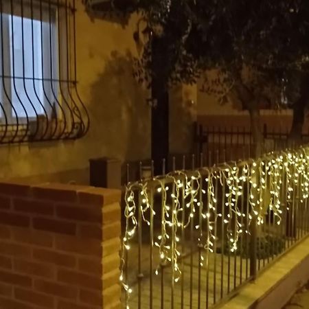 Soggiorno A 5 Stelle, Tra Mare, Cultura E Natura Cattolica Bagian luar foto